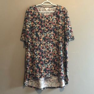 LuLaRoe Minnie Mouse Print Irma Tunic Shirt